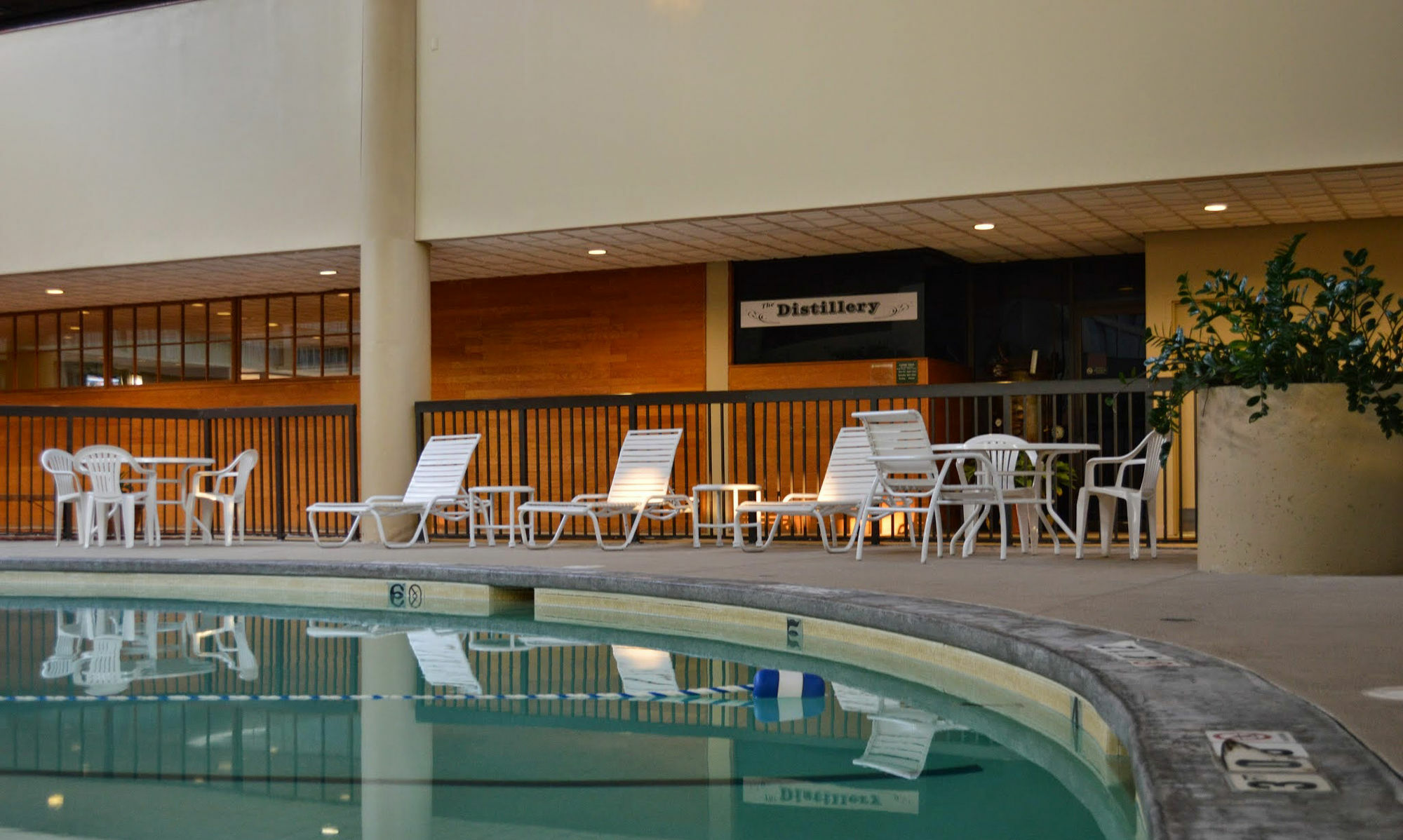 Hotel Muscatine Екстериор снимка